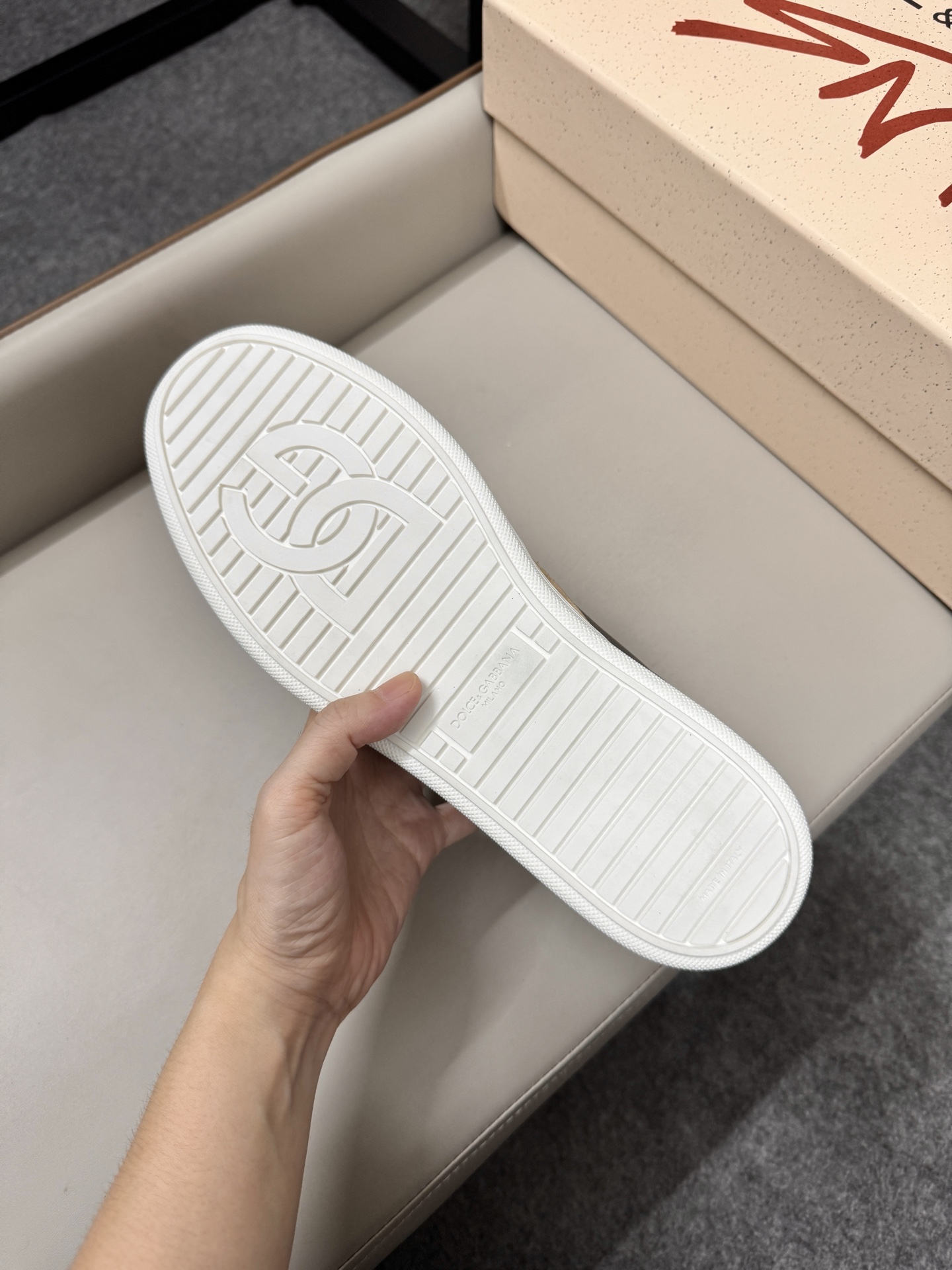 olce & Gabbana shoe